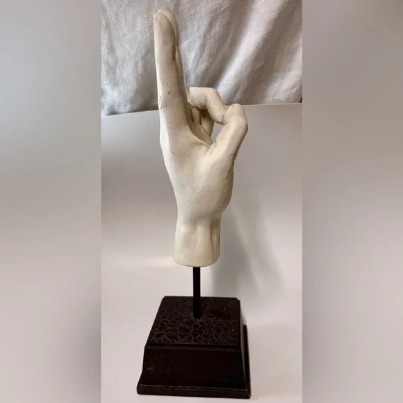 Peace Sign Hand Statue TMS Vitruvian Collection Art Sculpture - Picture 5 of 9